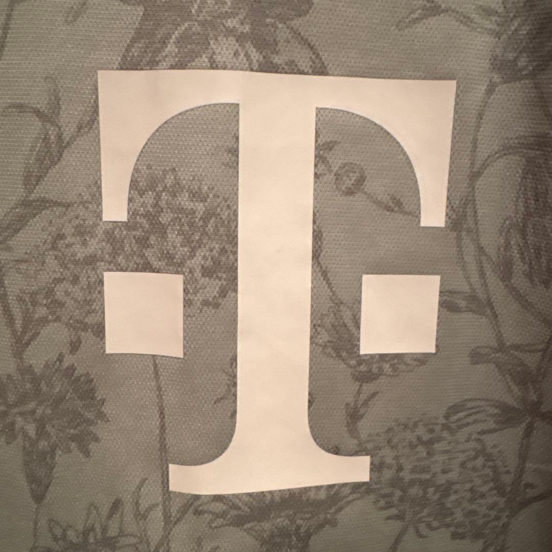 バイエルンミュンヘン　ユニフォーム　オクトーバーフェスト　最終価格