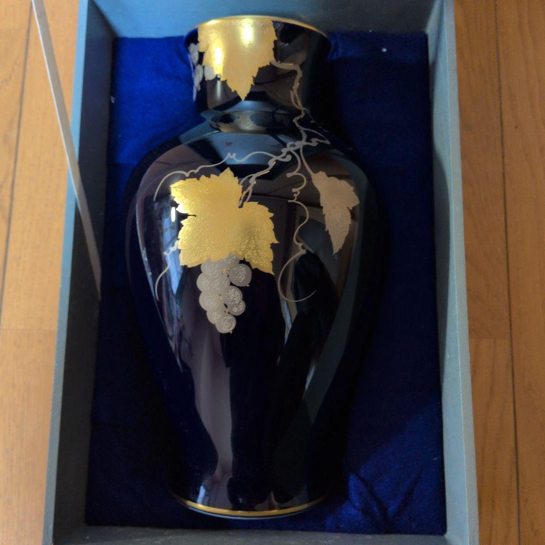 【大倉陶園 】瑠璃金蝕ぶどう花瓶 箱付