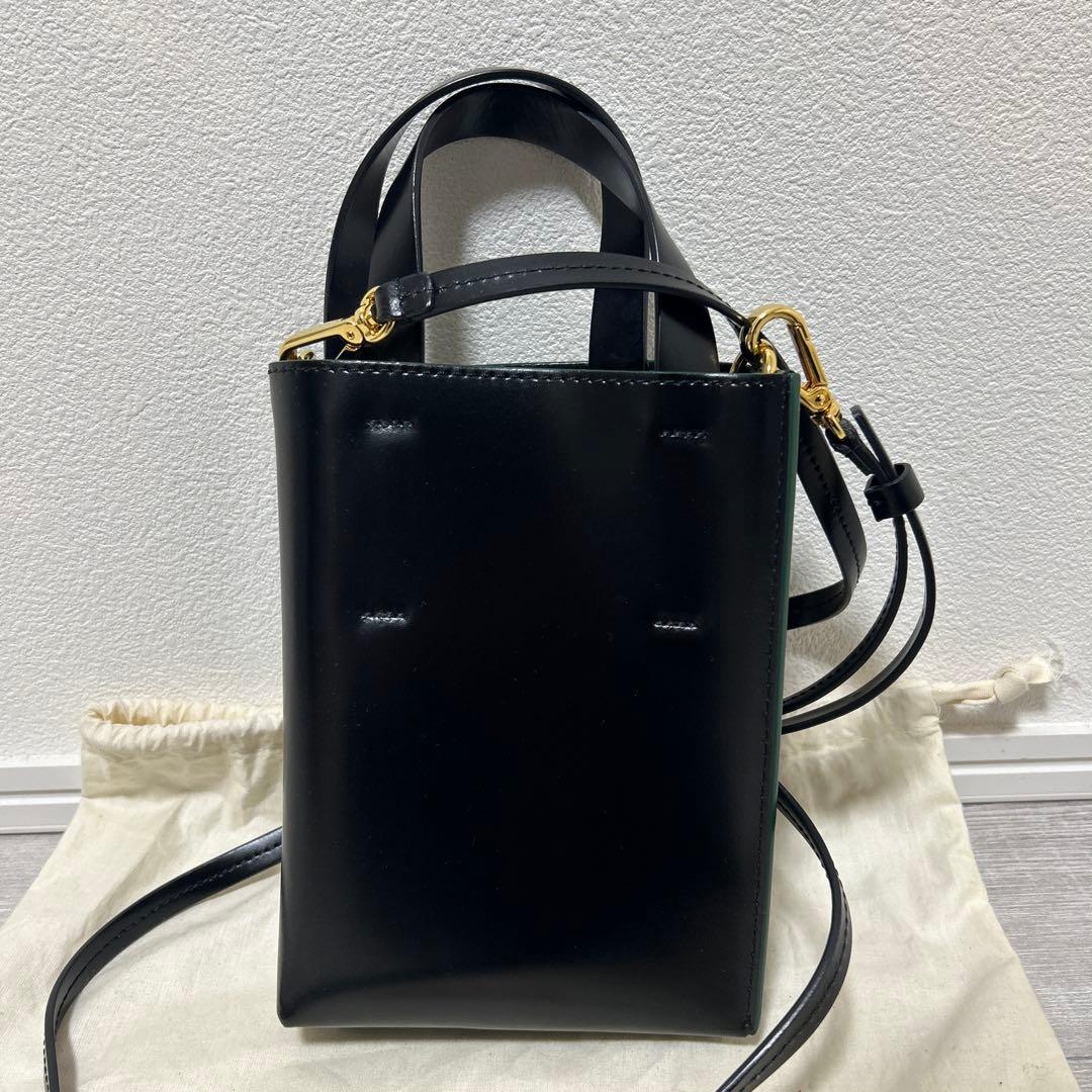 マルニ ショルダーバッグ