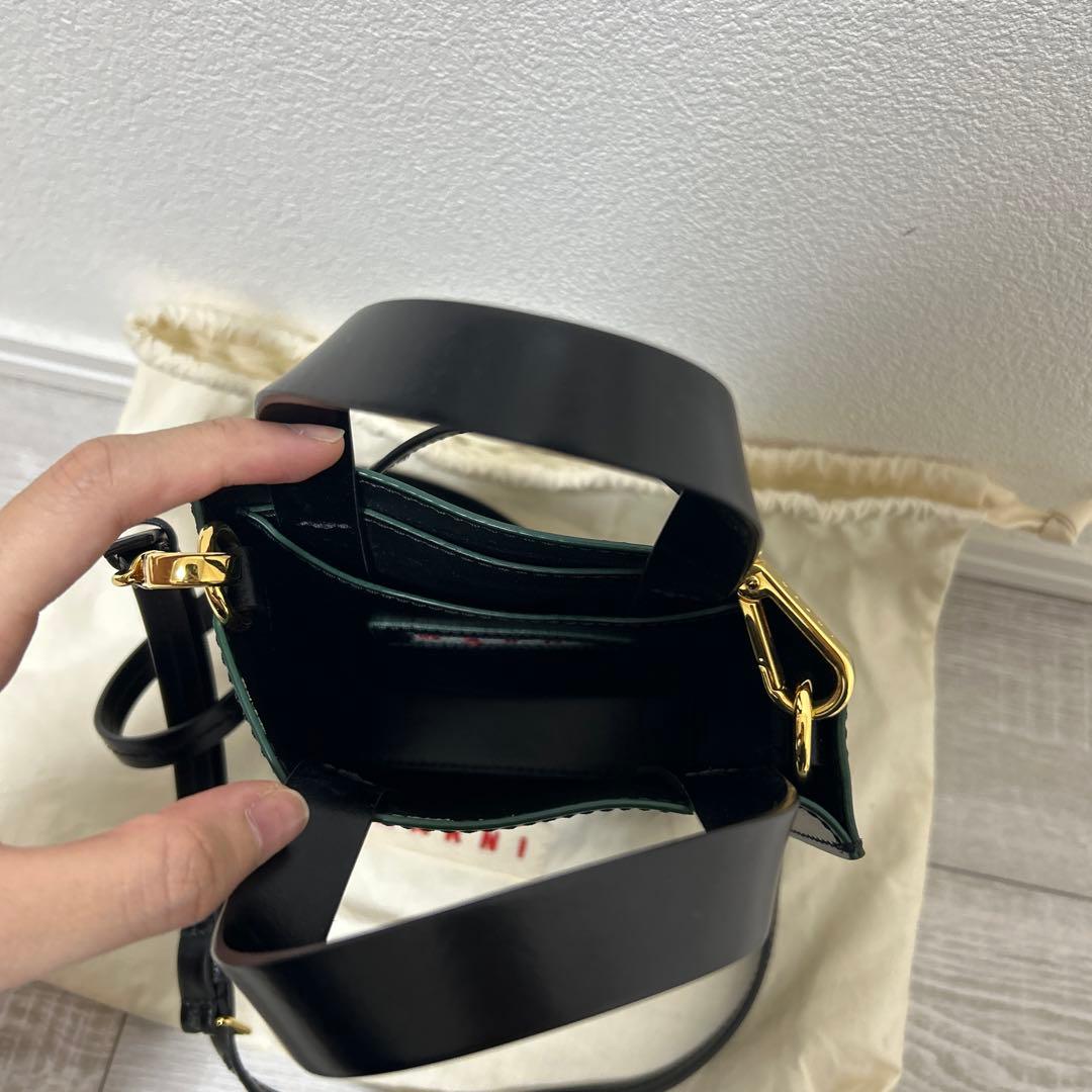 マルニ ショルダーバッグ