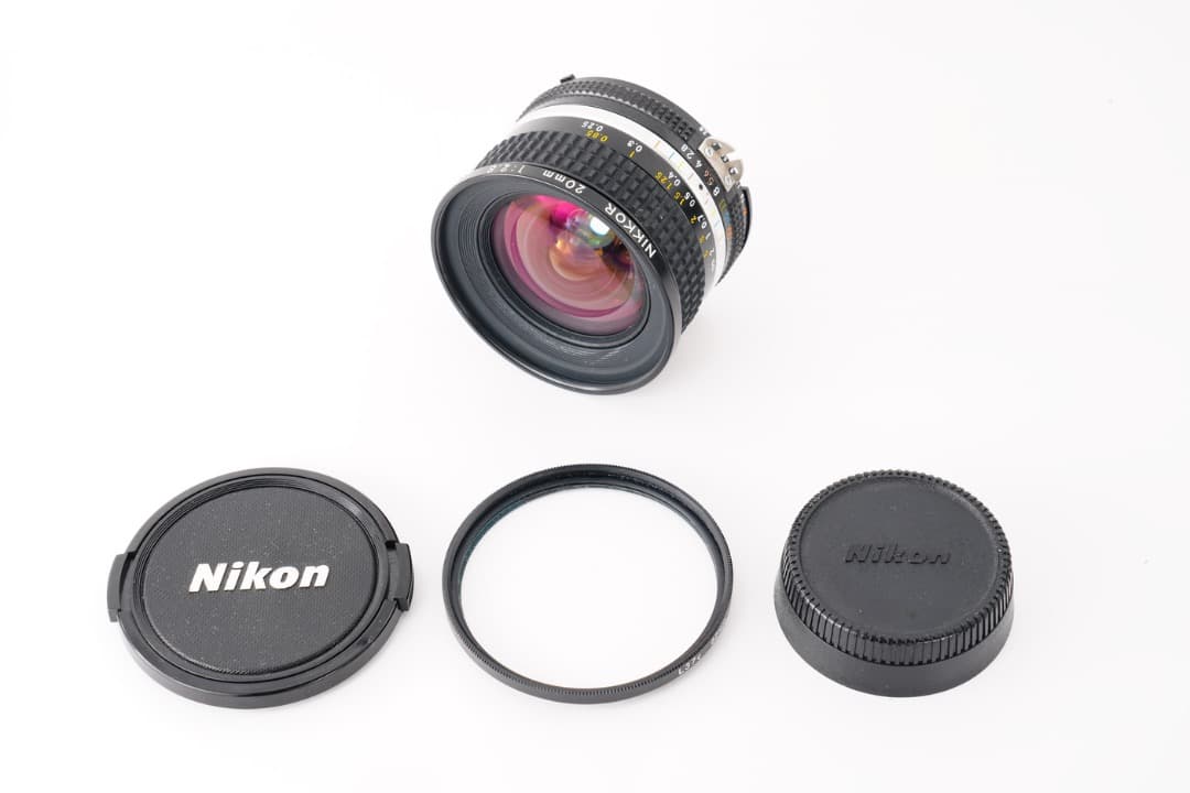 【極美品】Nikon Ai-s Nikkor 20mm F2.8 ニコン 402