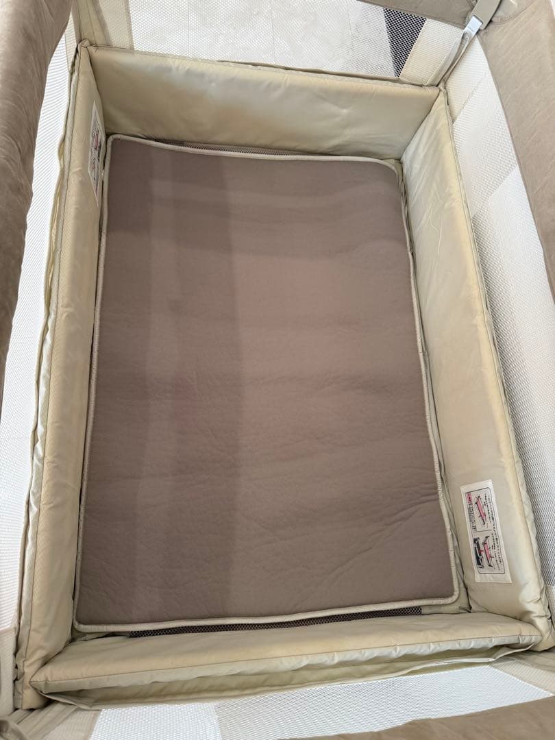 ココネルエアープラス AB ベビーベッド Aprica