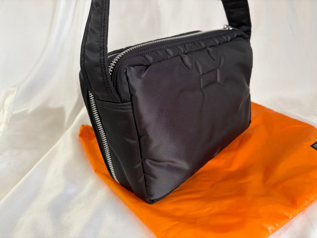 未使用近い　吉田カバン　PORTER　ポーター　タンカー　ショルダーバック