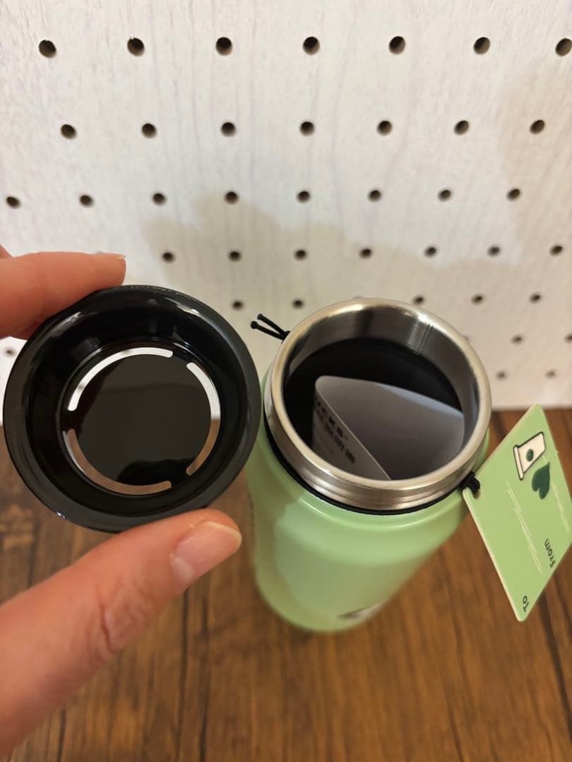 新品未使用 日本未発売PEANUTS×スターバックス ステンレスボトル355ml