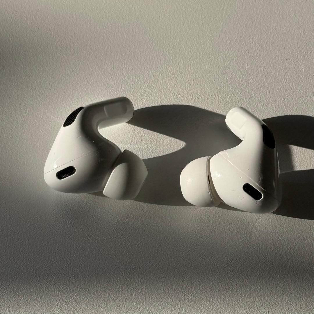 AirPods Pro 2【美品、付属品完備】