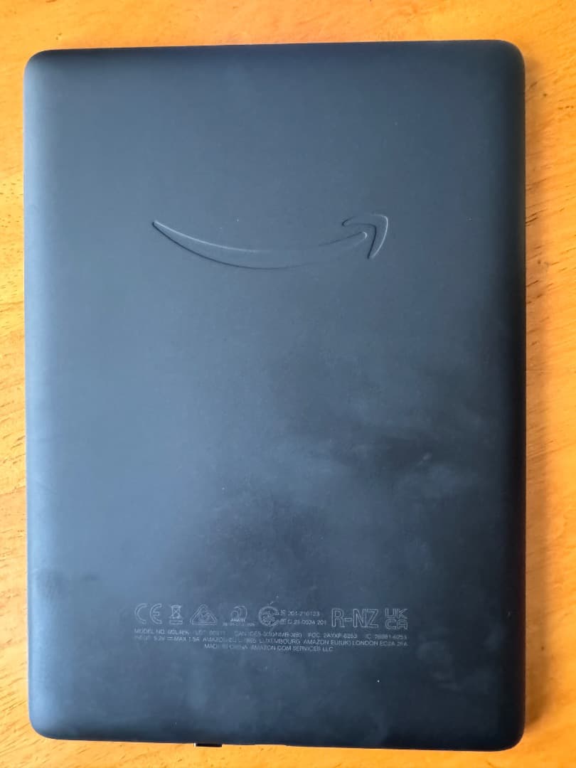 Kindle Paperwhite シグニチャーエディション (第11世代)