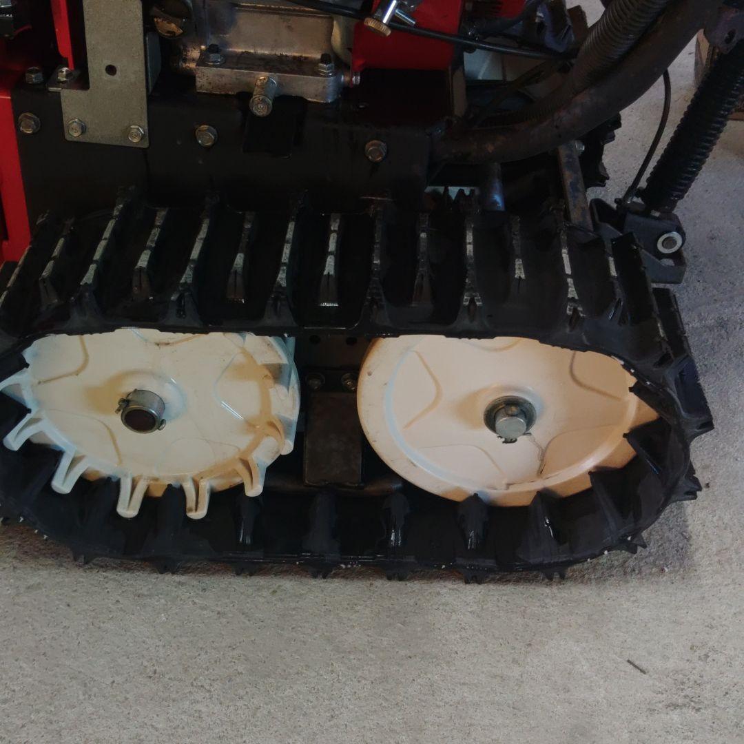 宮城より　ホンダ除雪機HS S760 n　2回だけ使いました。