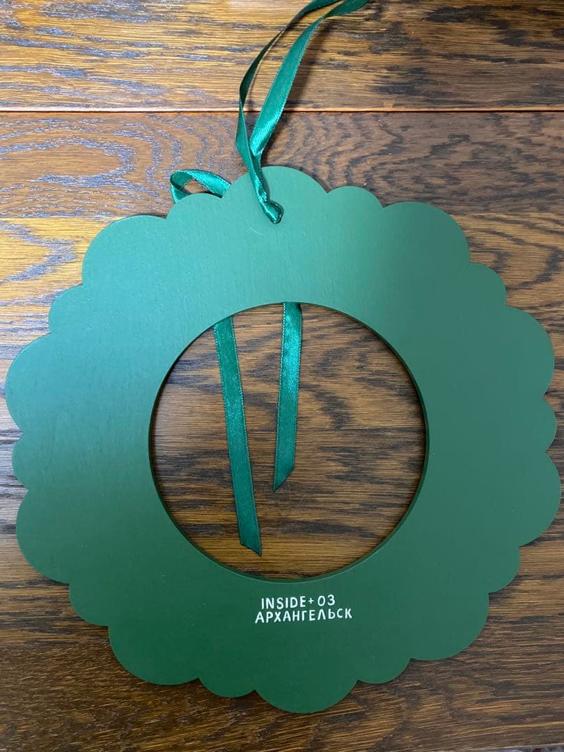 ロシア雑貨☆木製クリスマスリースE★グリーン壁掛け飾り マトリョーシカ オリガ作