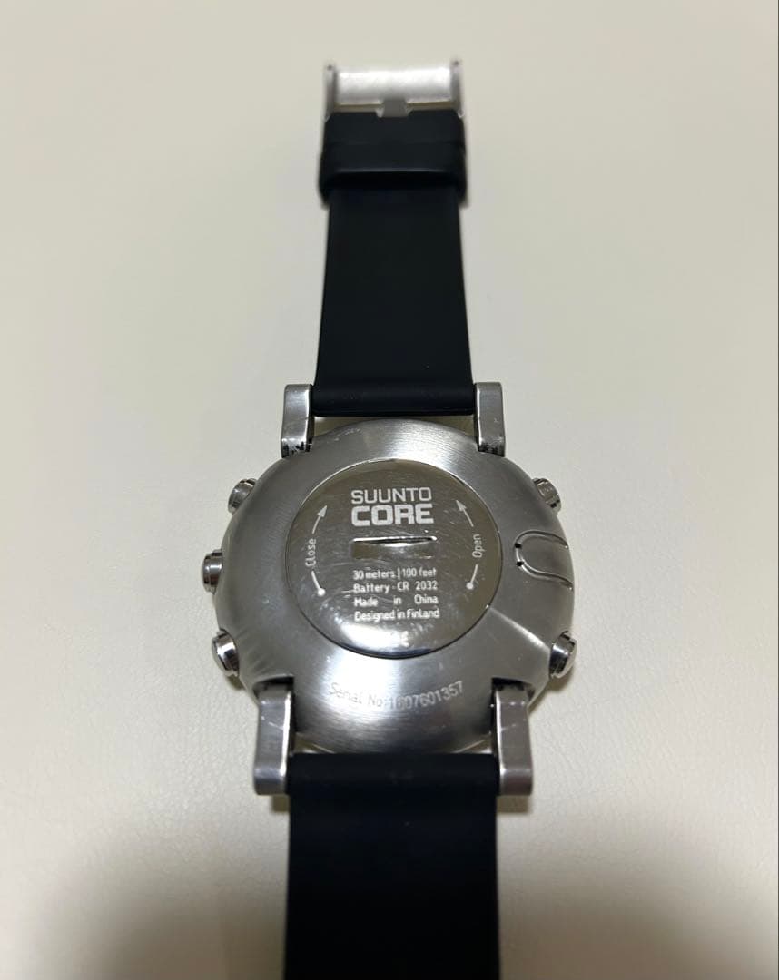 SUUNTO CORE BRUSHED STEEL ブラッシュドスチール スント