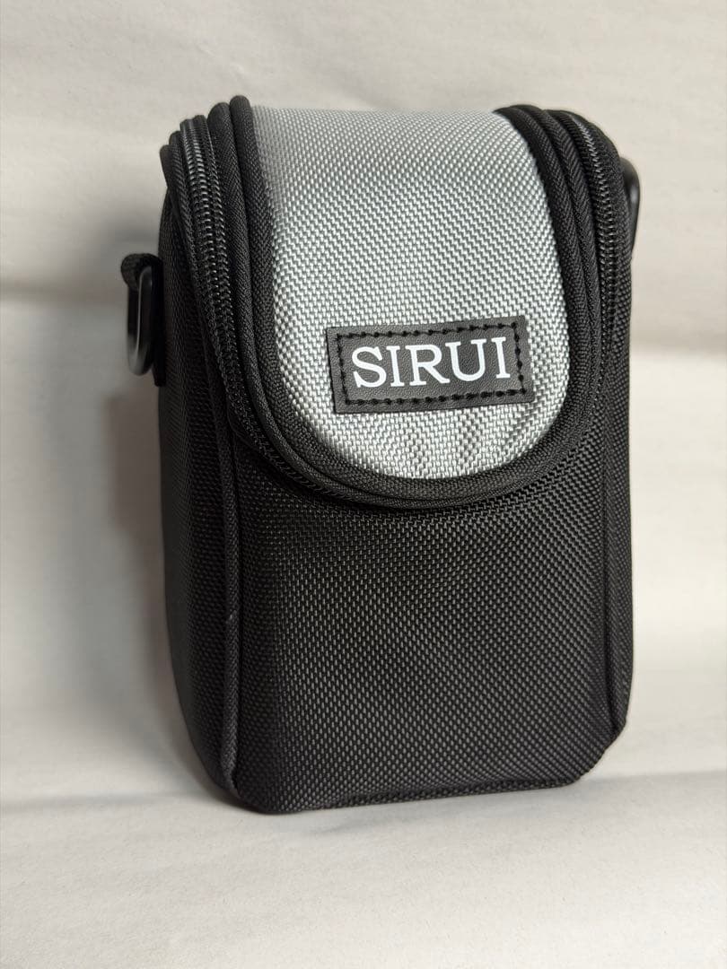 SIRUI 40mm T1.8 1.33x アナモルフィックレンズ Eマウント