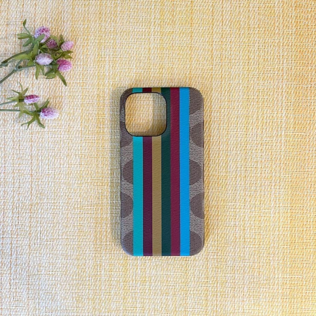 新品未使用　COACH iPhone13 pro ケースC8088 CO-404