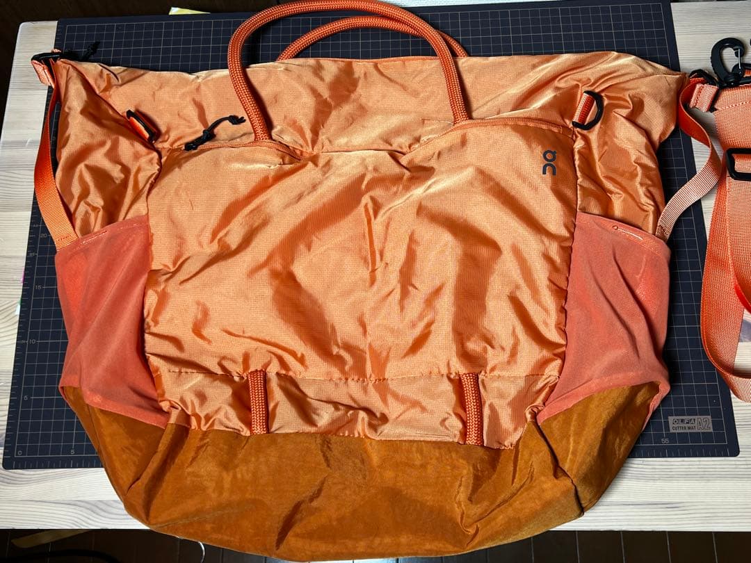 極美品On オン Track Pack Lite 35L（トラックパックライト）