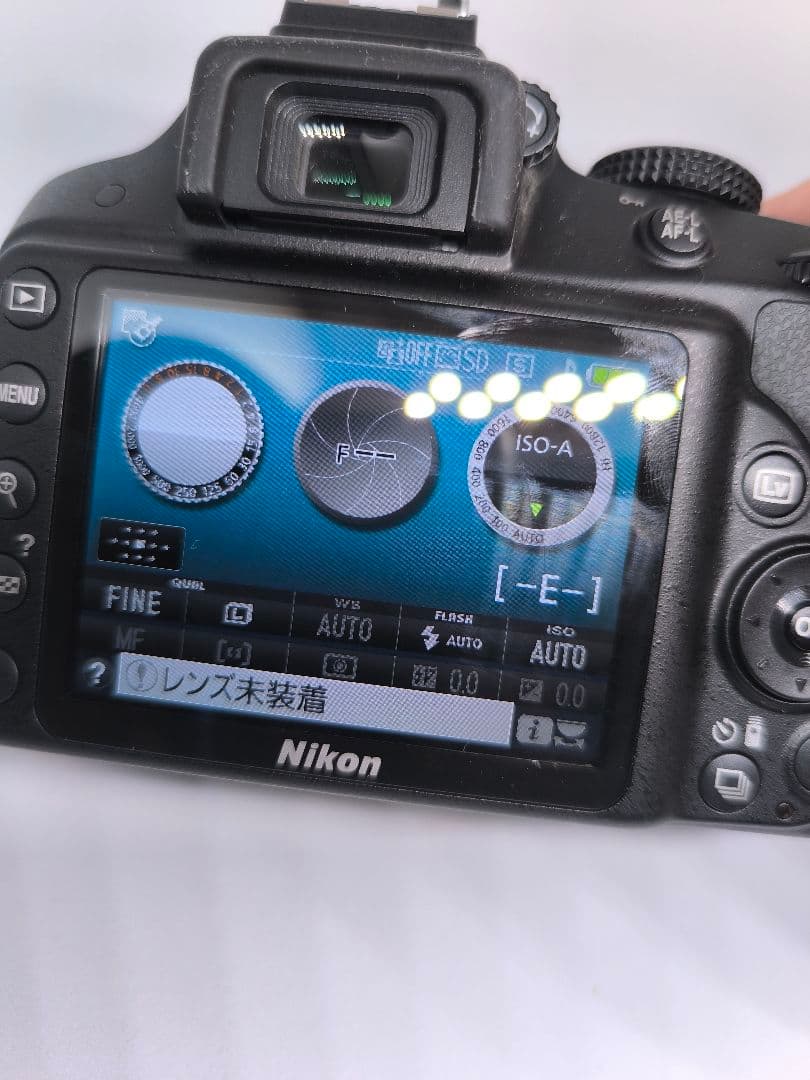 YUNikon D3300 デジタル一眼レフ カメラ　2台セット