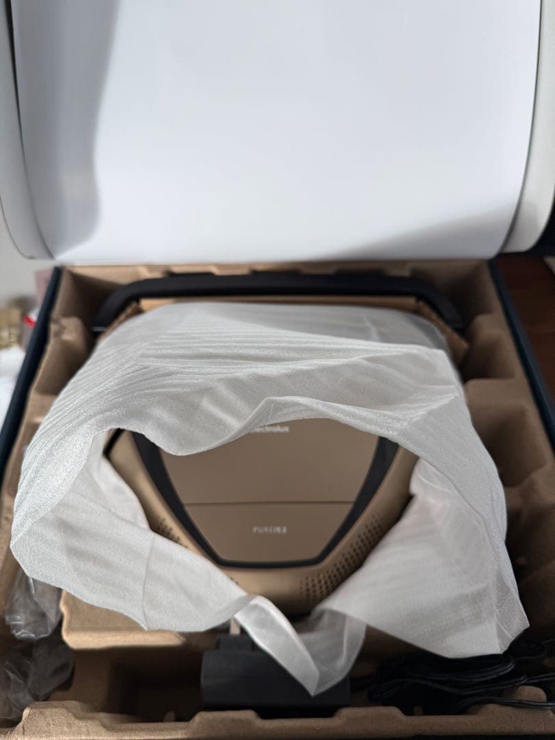 Electrolux Pure i9.2 ロボット掃除機 ダークブロンズ