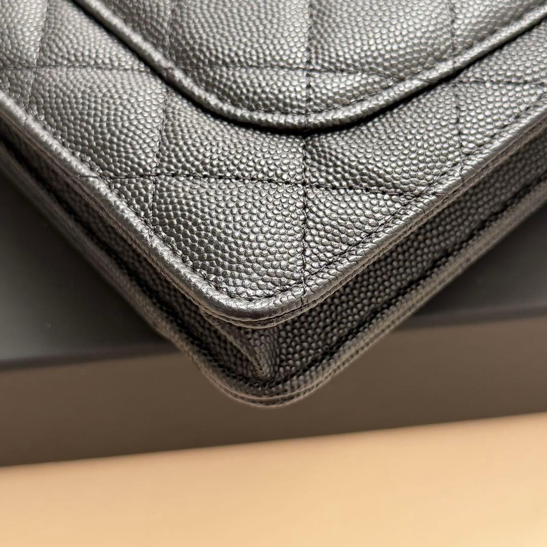 専用！新品に近い シャネル23A チェーンウォレット キャビア ブラック