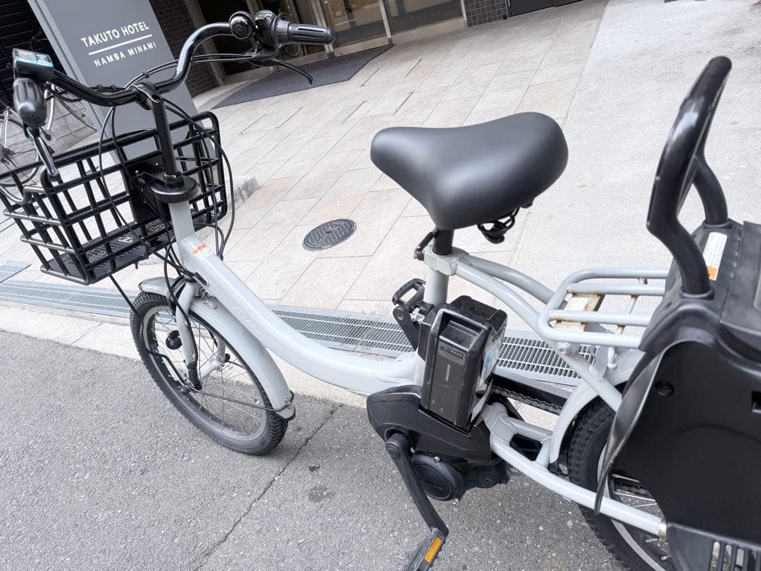 大阪府　子供乗せ　ヤマハ　電動アシスト自転車 チャイルドシート付き グレー