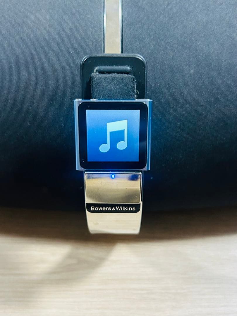 Bowers & Wilkins Zeppelin スピーカー