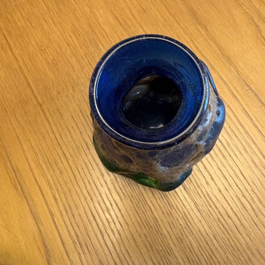 【最終値下げ】稲嶺盛吉　一輪挿し　紅珊瑚