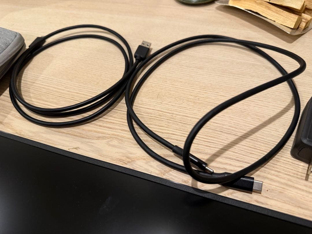 kksmart モバイルモニター 自立型 タッチパネル　15.6インチ