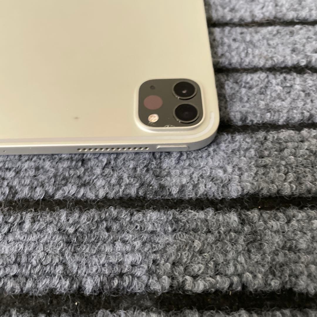 1 iPad Pro 11インチ 第2世代 128GB Wi-Fi シルバー