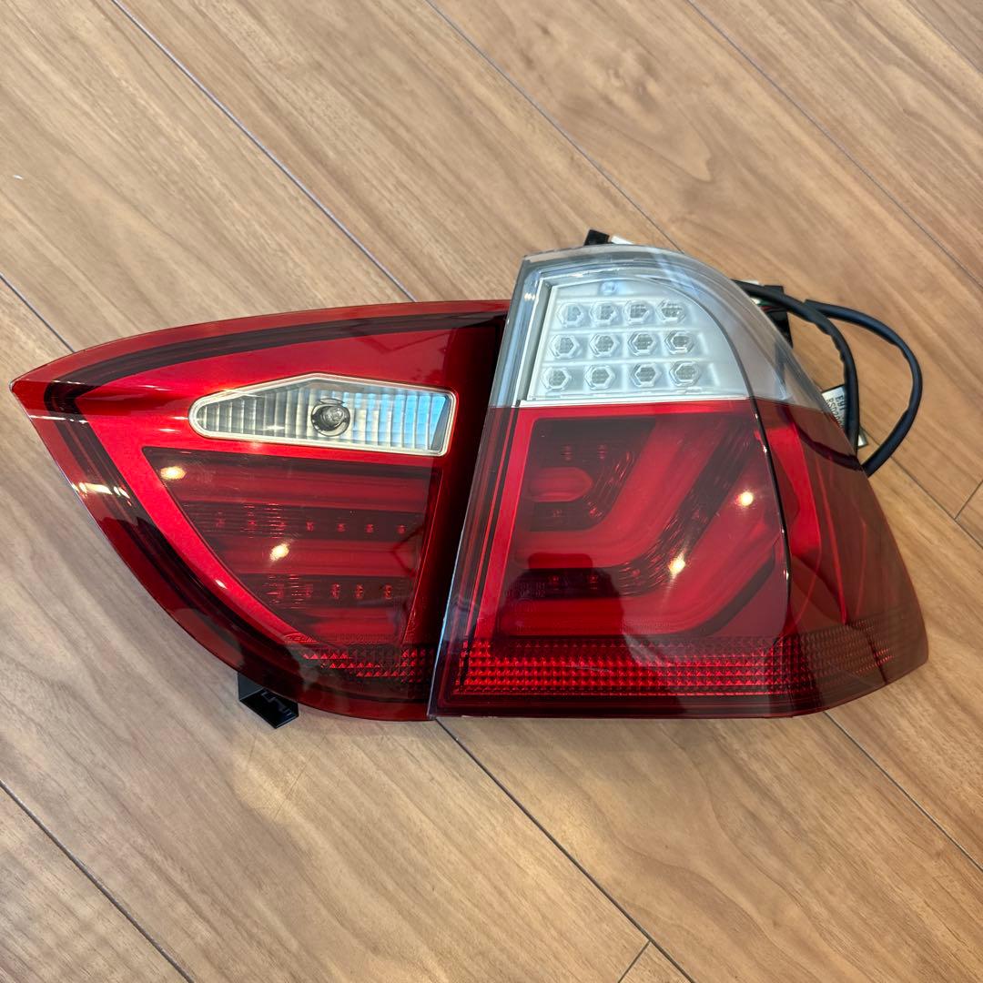  E91 3シリーズツーリングLEDテール 紅白