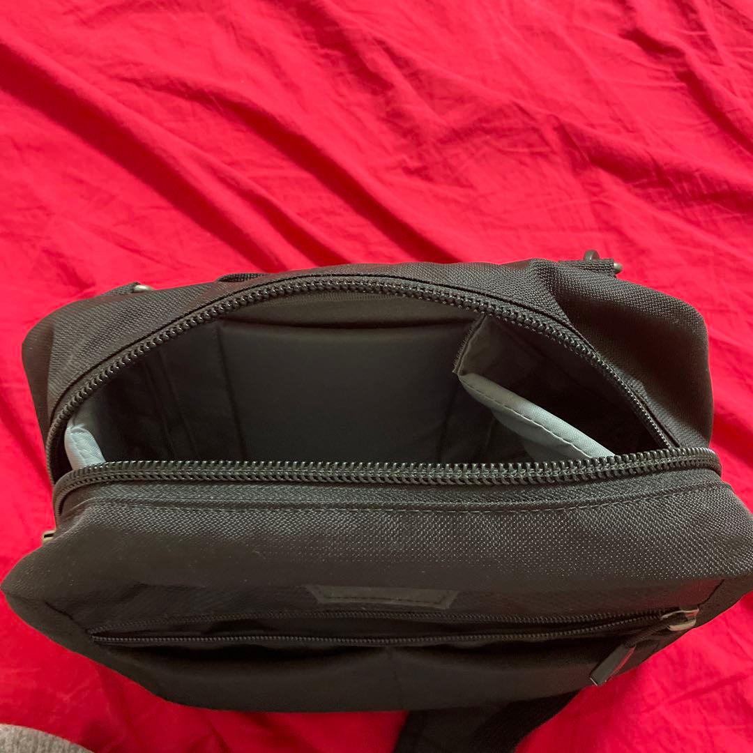 銀一の限定カメラバッグ