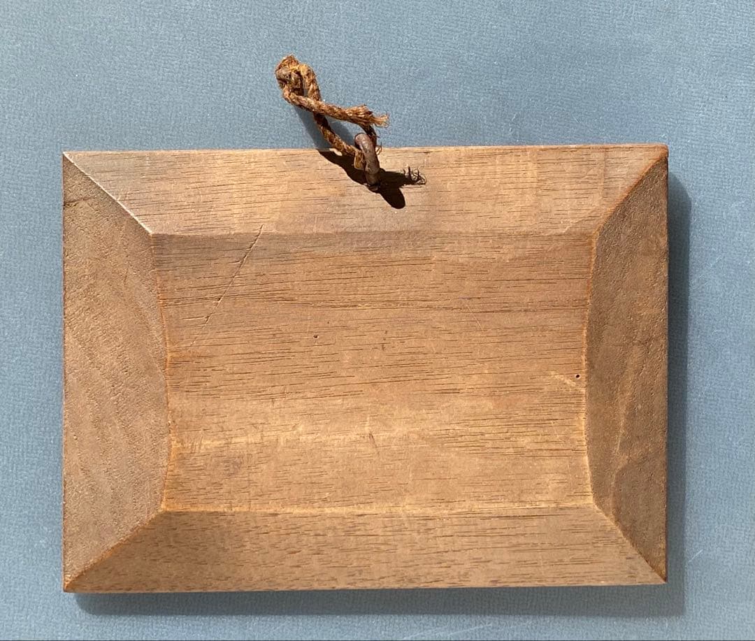 ルイ16世と王妃マリー・アントワネットを守ったスイス衛兵を追悼した彫刻