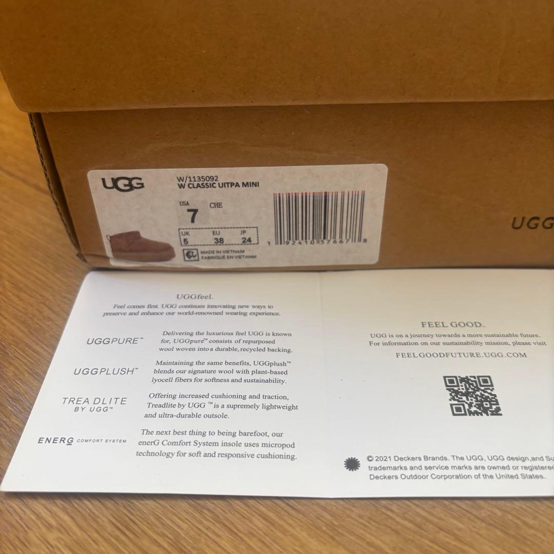 【新品】UGG クラシック ウルトラ ミニ プラットフォーム ムートン 24cm