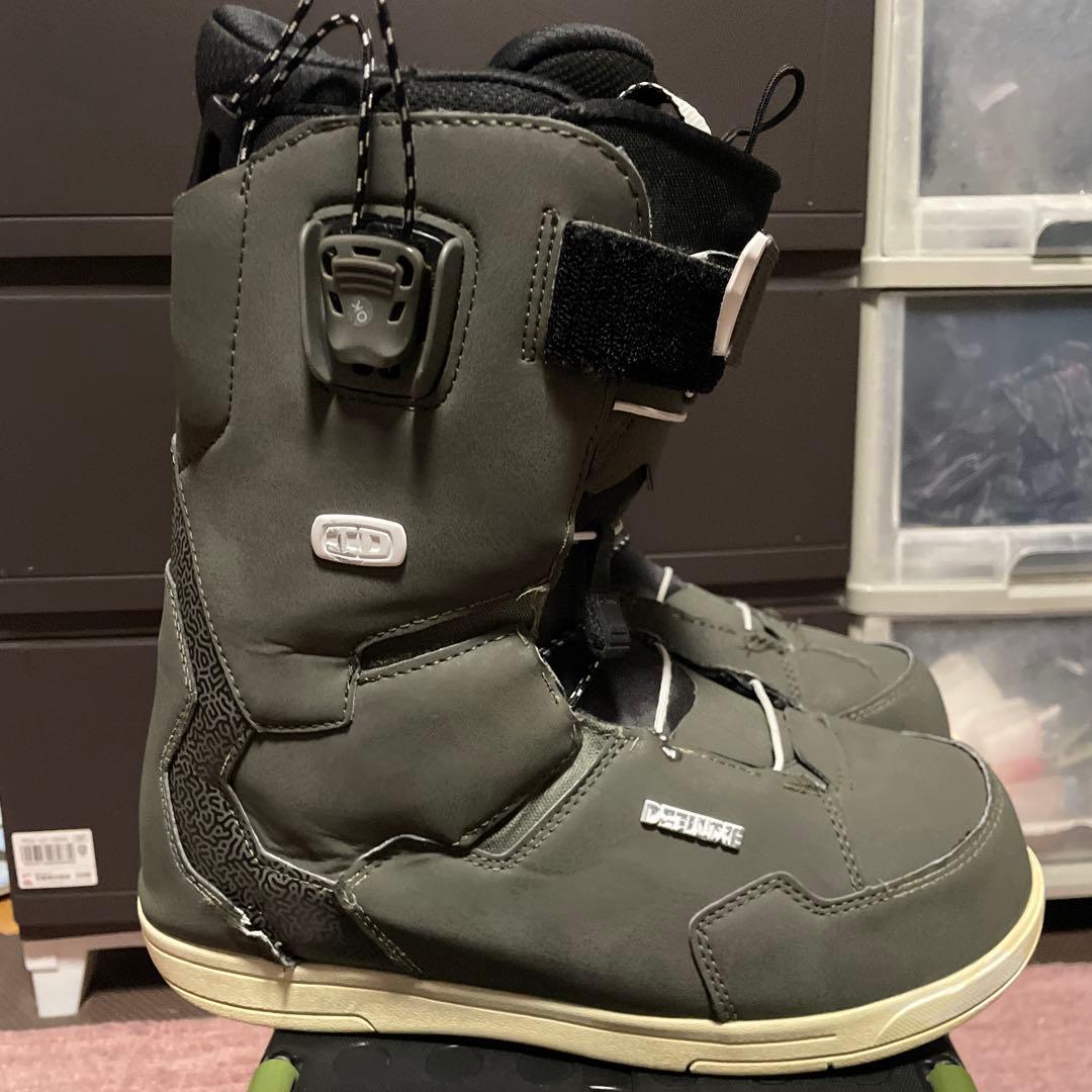 DEELUXE 23-24 27cm REVOLTゴーグル、グローブセット