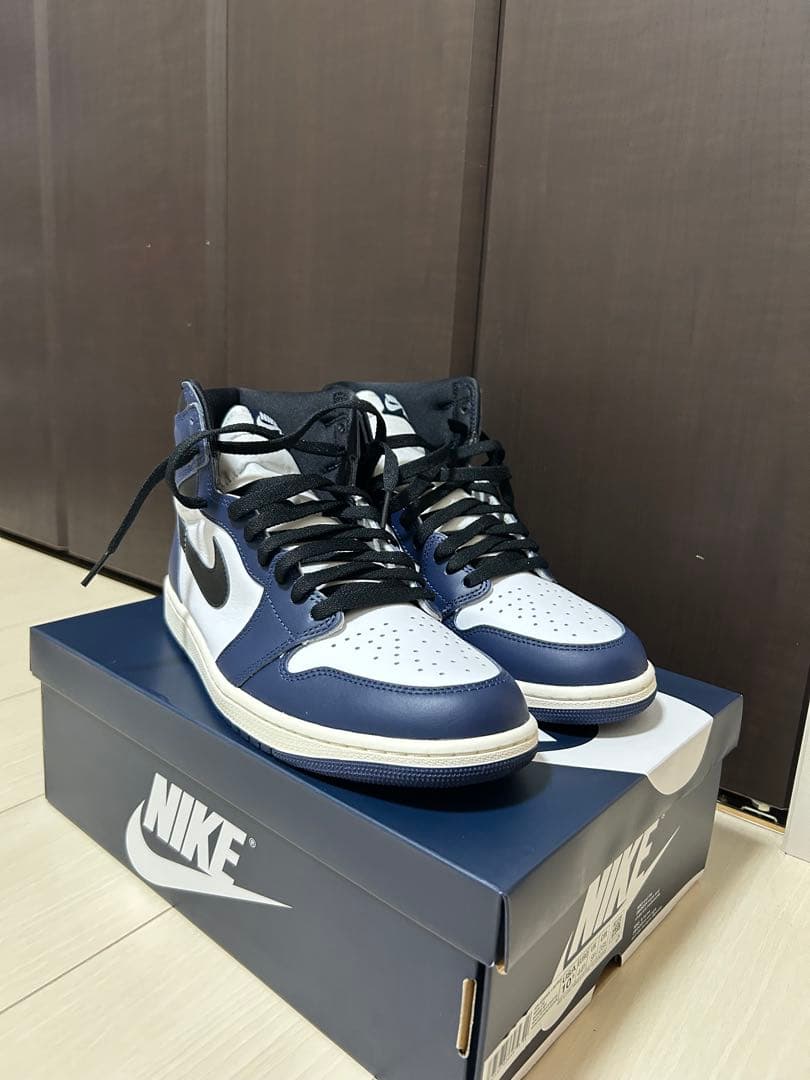 新品未使用NIKEエアジョーダン1 HIGH OG Midnight Navy