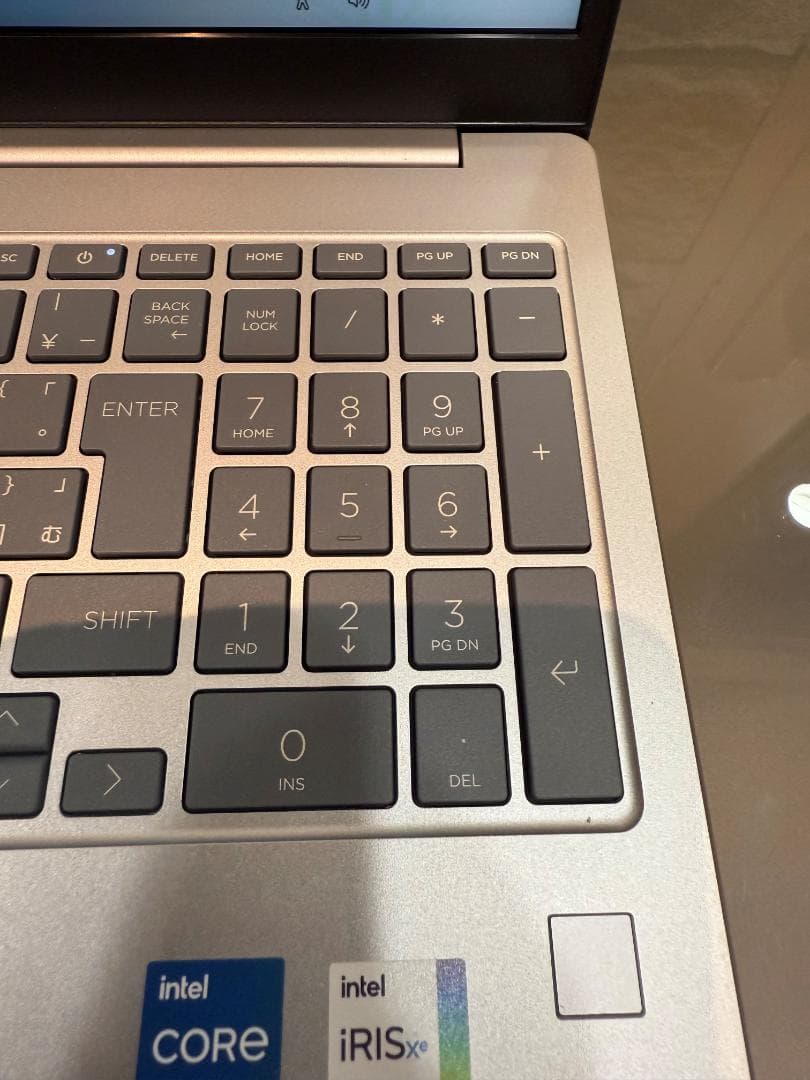 HP 15-fd ノートパソコン インテル第13世代 1334U 中古品