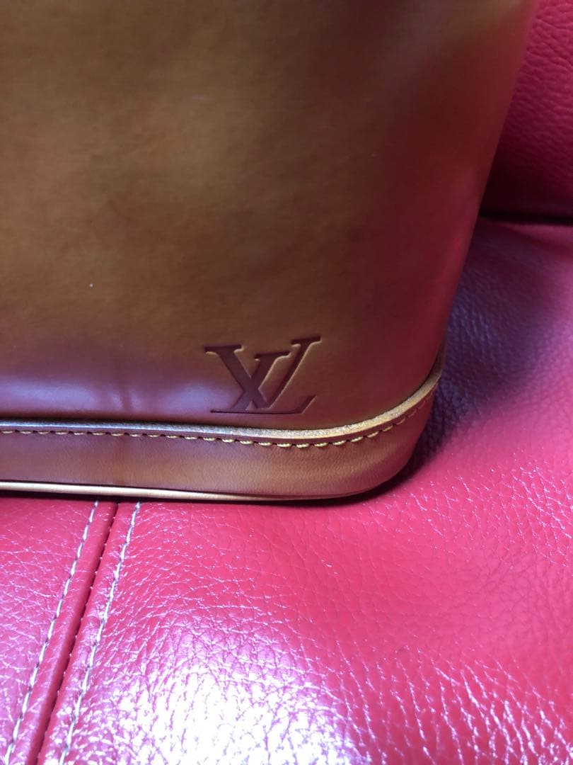 ヌメ革　ヴィトンバック