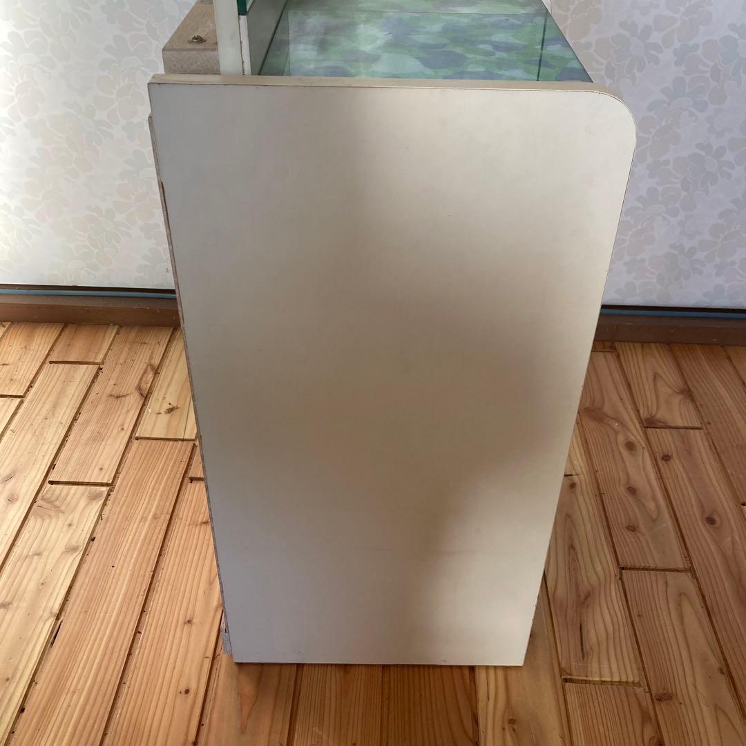 レトロポップなドレッサー