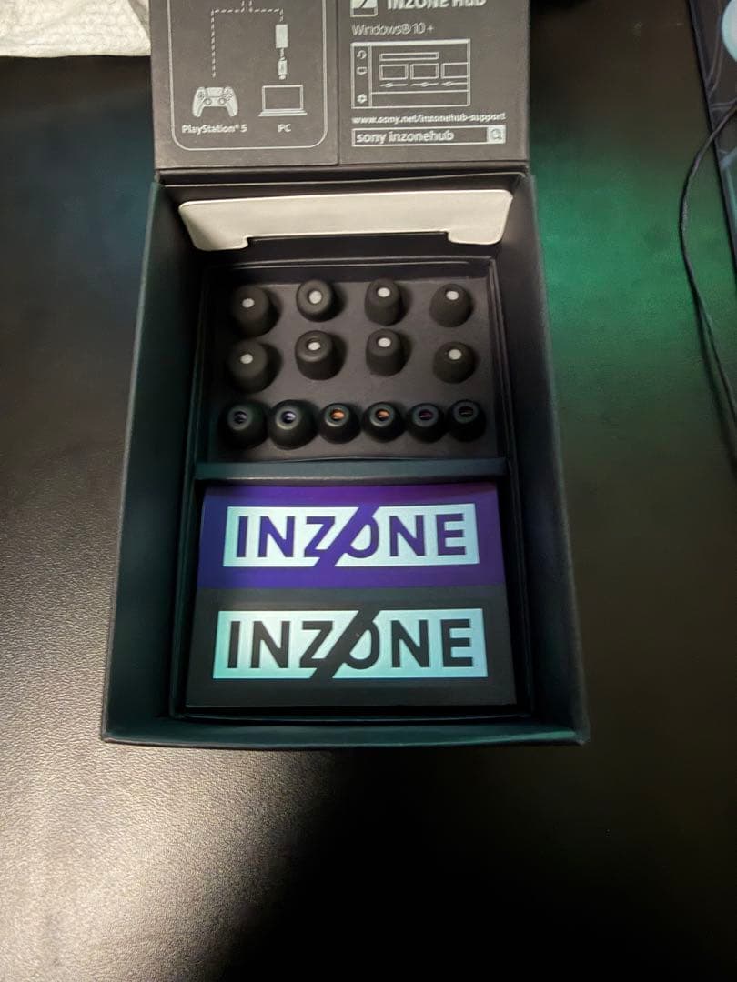 【美品】ソニー(SONY) ゲーミングイヤホン INZONE E9（ホワイト）