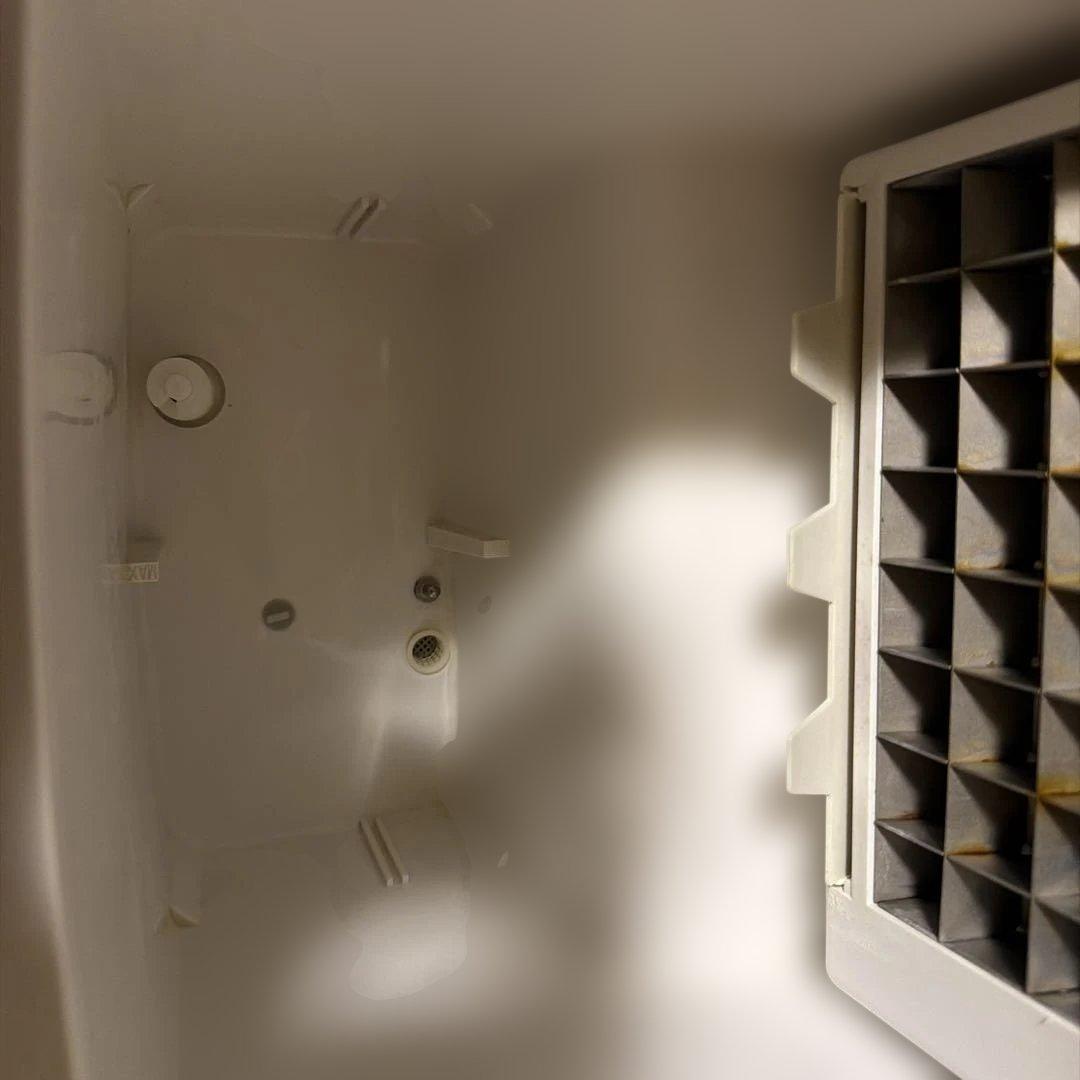 ROOMMATE 自家製クリスタルアイスメーカー　製氷機