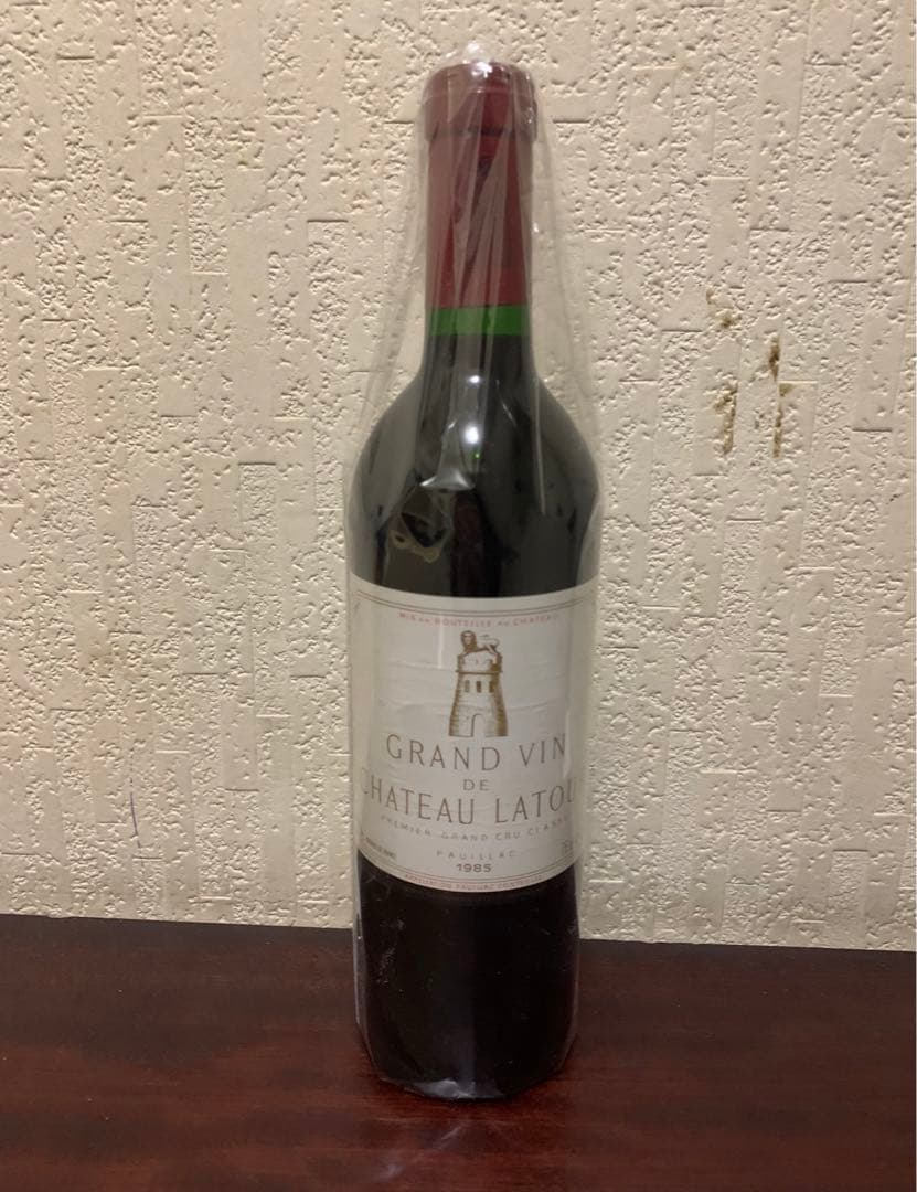 シャトーラトゥール1985木箱入りChateau Latour