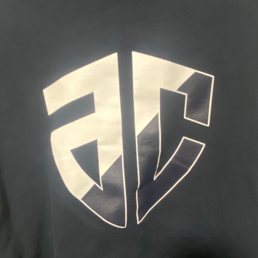 アルティーリ千葉 パーカー Lサイズ