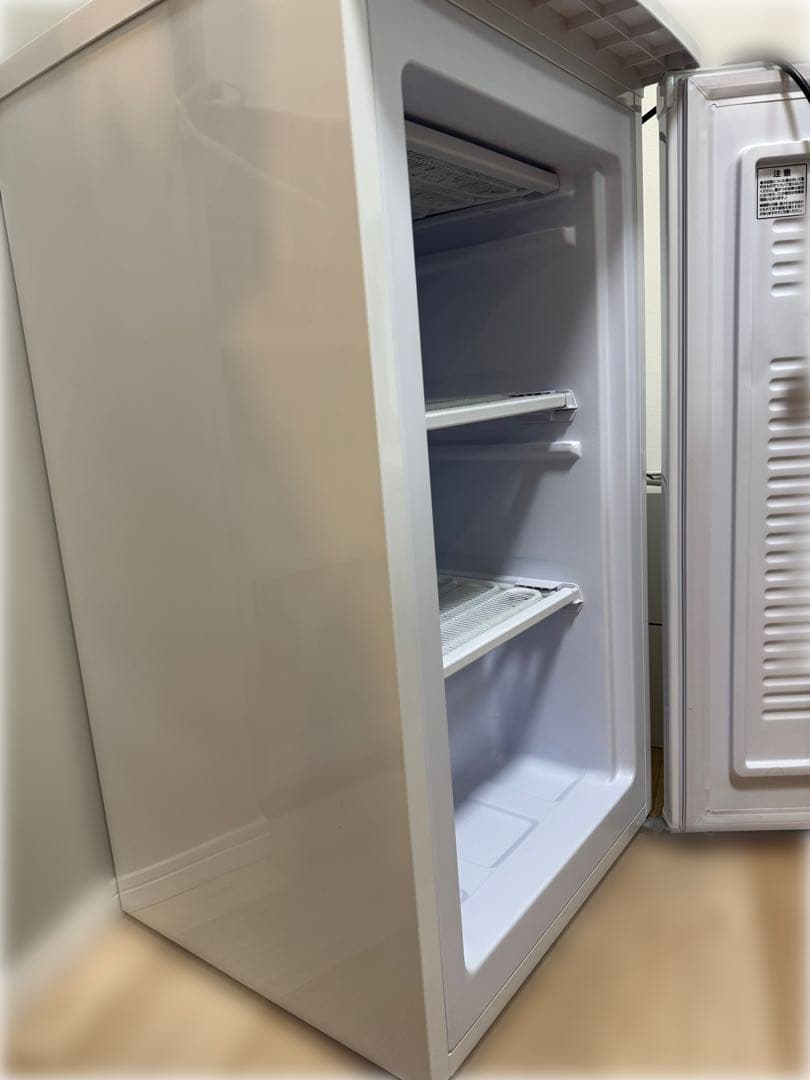 アイリスオーヤマ　冷凍庫　６０L　2020年製　IUSD-68-W