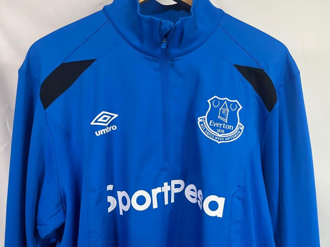 新品未使用】UMBRO アンブロ エヴァートン　長袖　トレーニングウェア　長袖