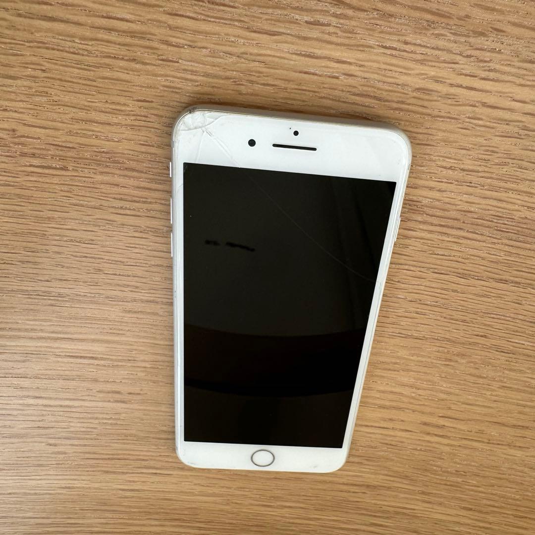 【訳あり】iPhone 8 Plus 64GB SIMフリー