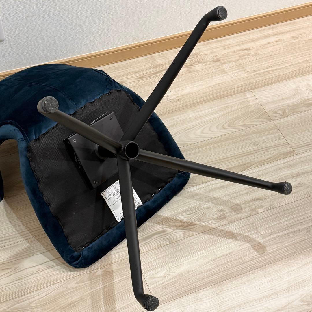 アーマー ラウンドチェア　ベロア調　回転式