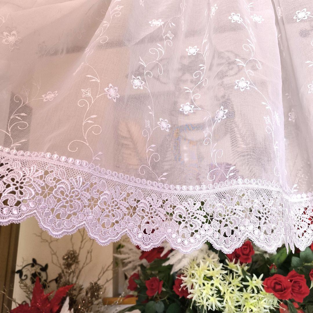 カフェカーテン【ルル様オーダー品　花柄刺繍レース】ハンドメイド