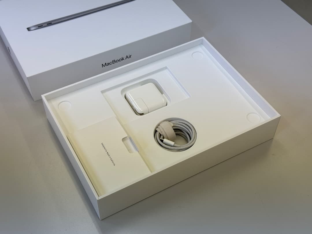 MacBook本体 Apple MacBook Air M1 2020 16GB 512GB