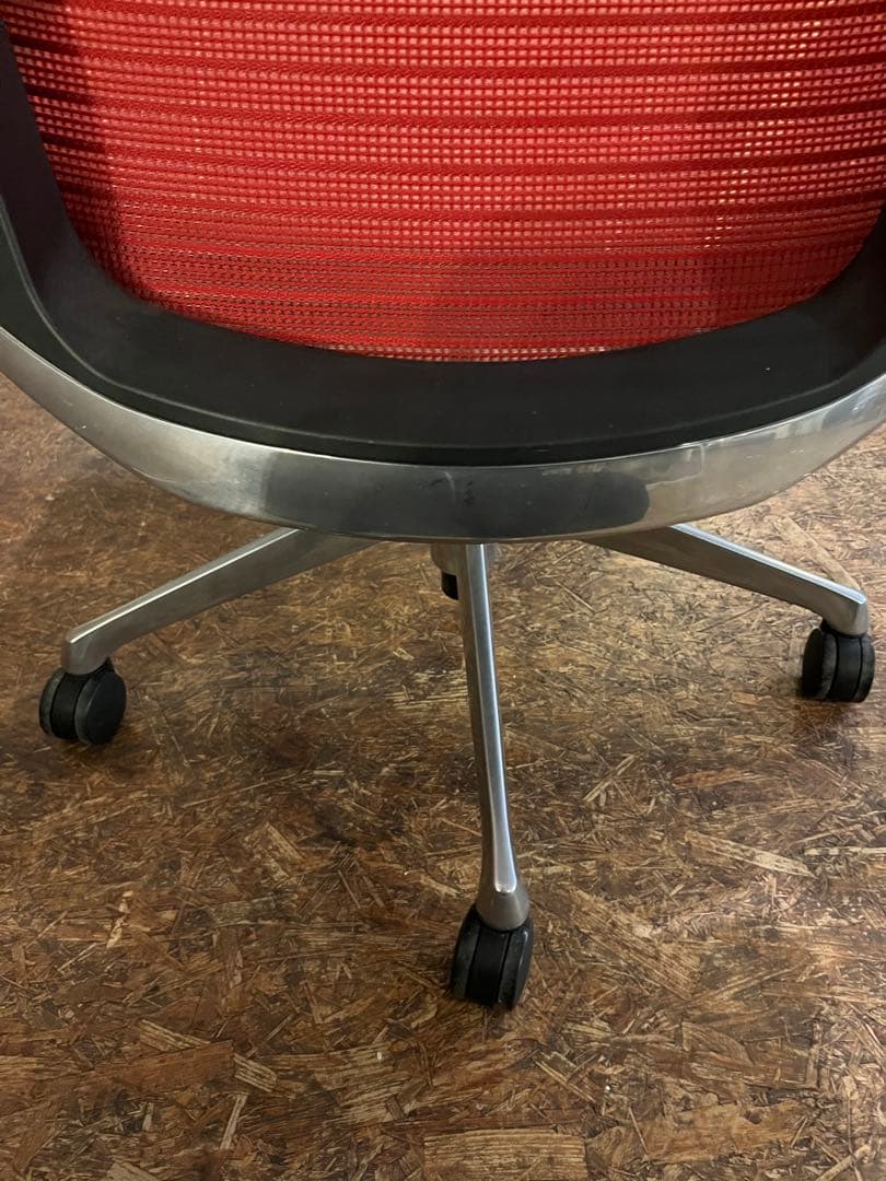 オカムラ コーラル ハイバック 背メッシュ レッド オフィスチェア