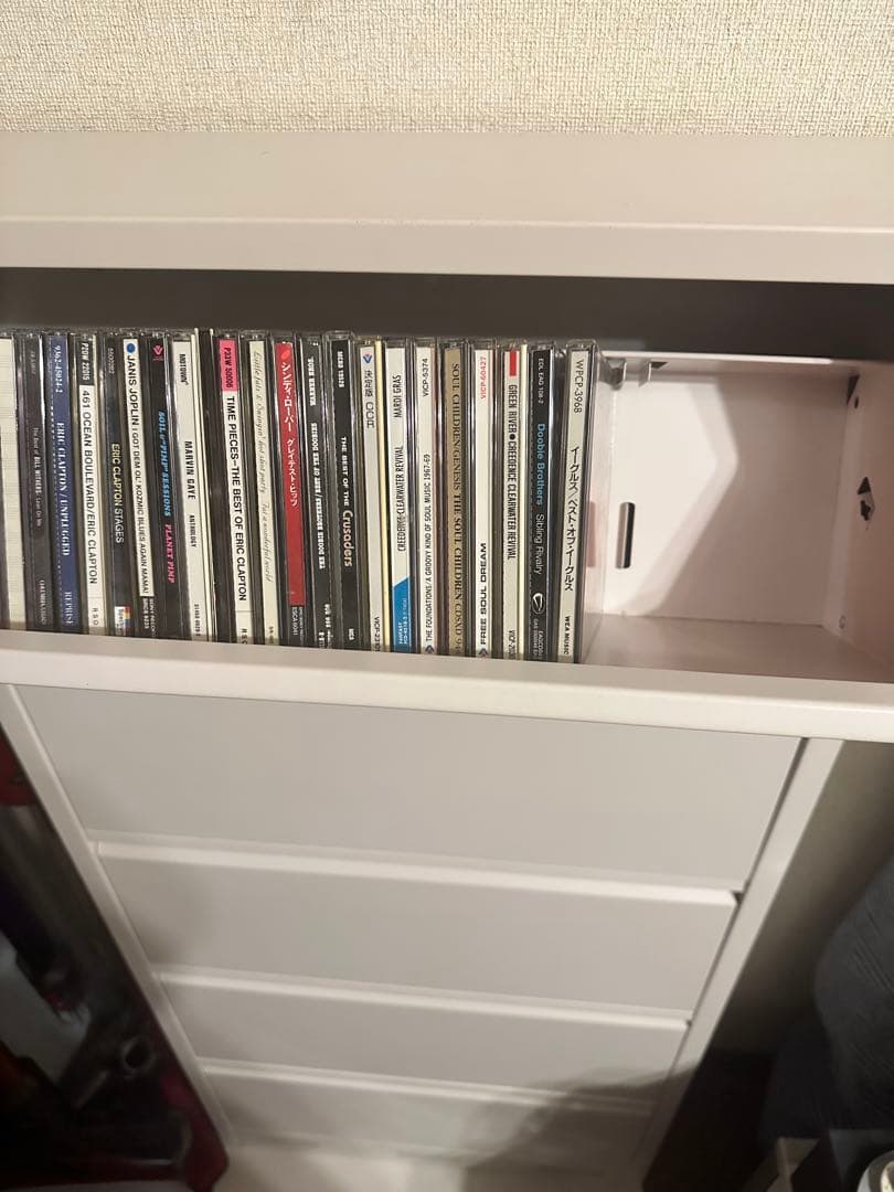 CD ラック215枚収納　棚　キャビネット　スチール