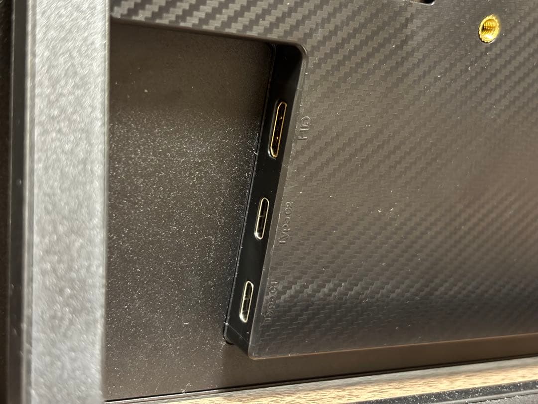 18.5インチ　ポータブルモニター 本体