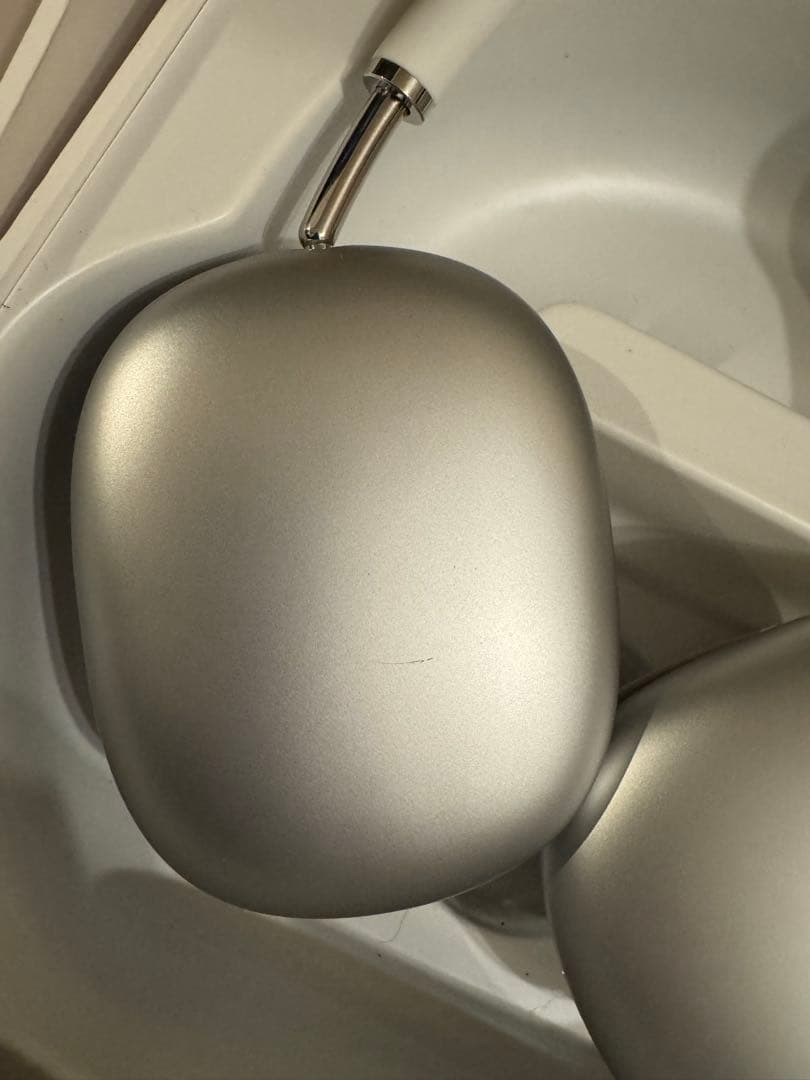 AirPods Max シルバー