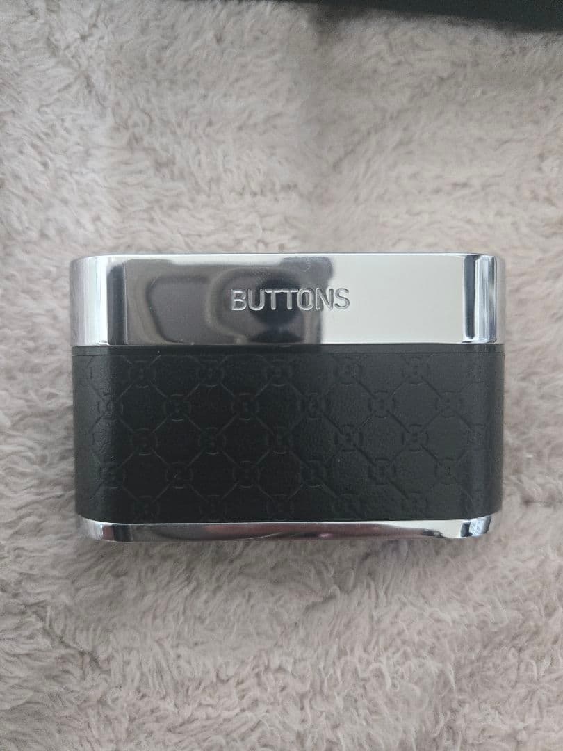 モダニティ BUTTONS CLIP シルバーブラック