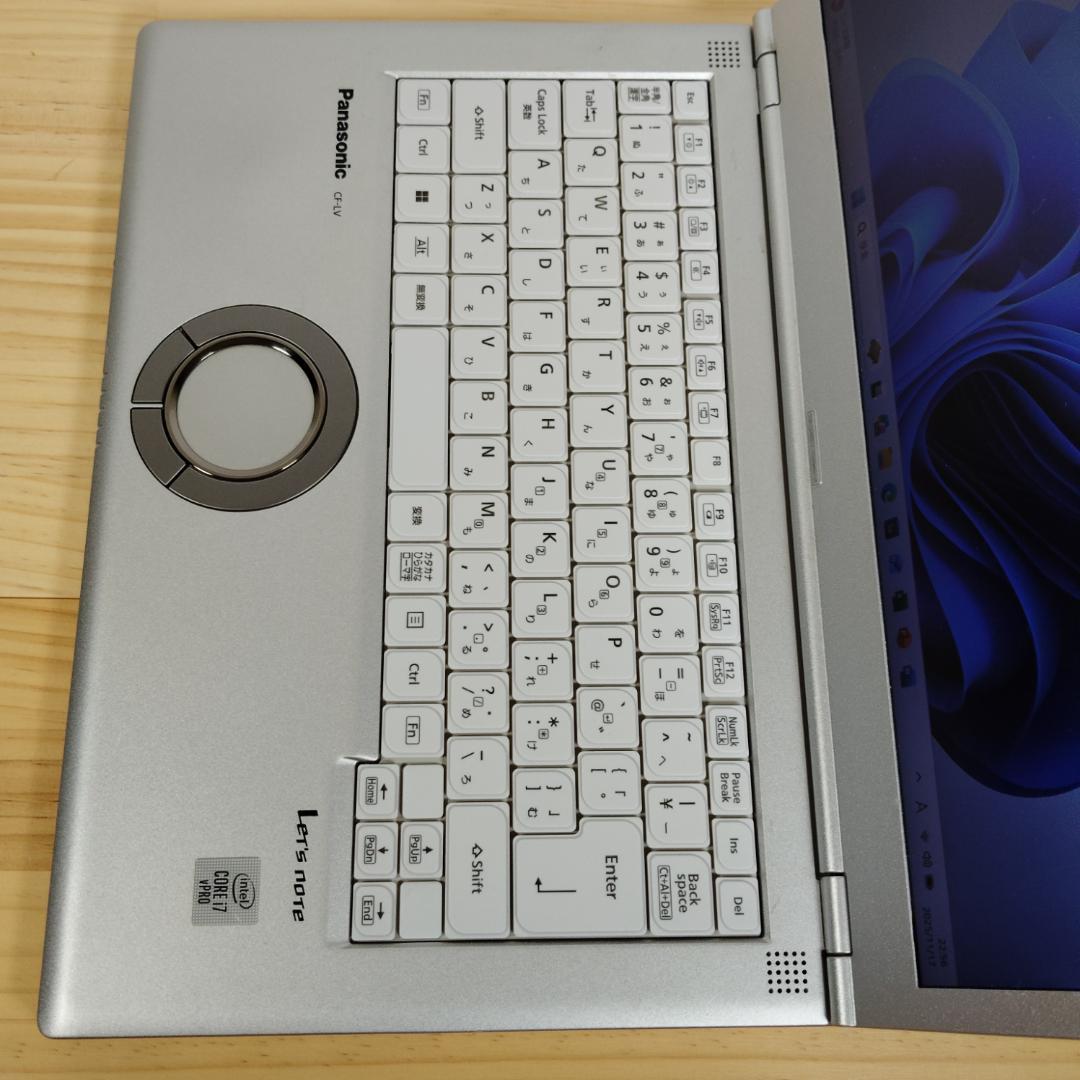 美品 爆速 Panasonic レッツノート LV9 i7搭載 16GB 256