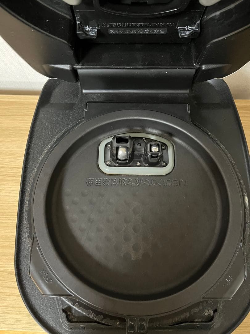 TIGER タイガー　土鍋圧力IH炊飯ジャー